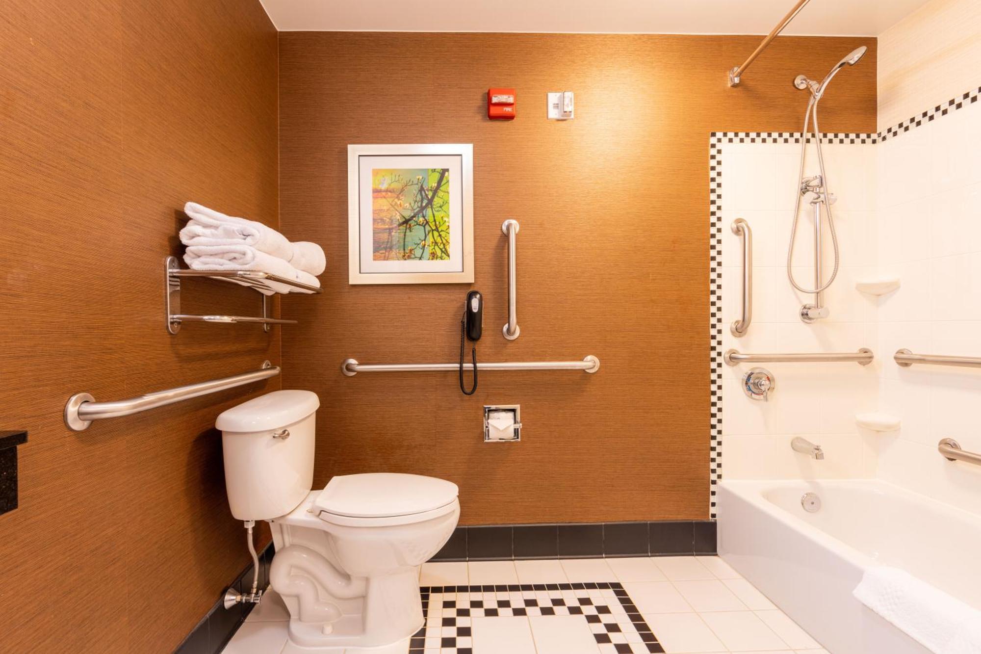 Fairfield & By Marriott Hotel